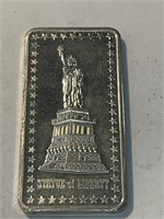 1 oz Statue of Liberty Design Silver Bar