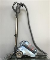 Hoover Multi-cyclonic vaccuum - works