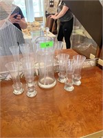 8 PIECE SET COCKTAIL PITCHER AND GLASSES W STIRRER