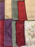 10 Small Square Tablecloths