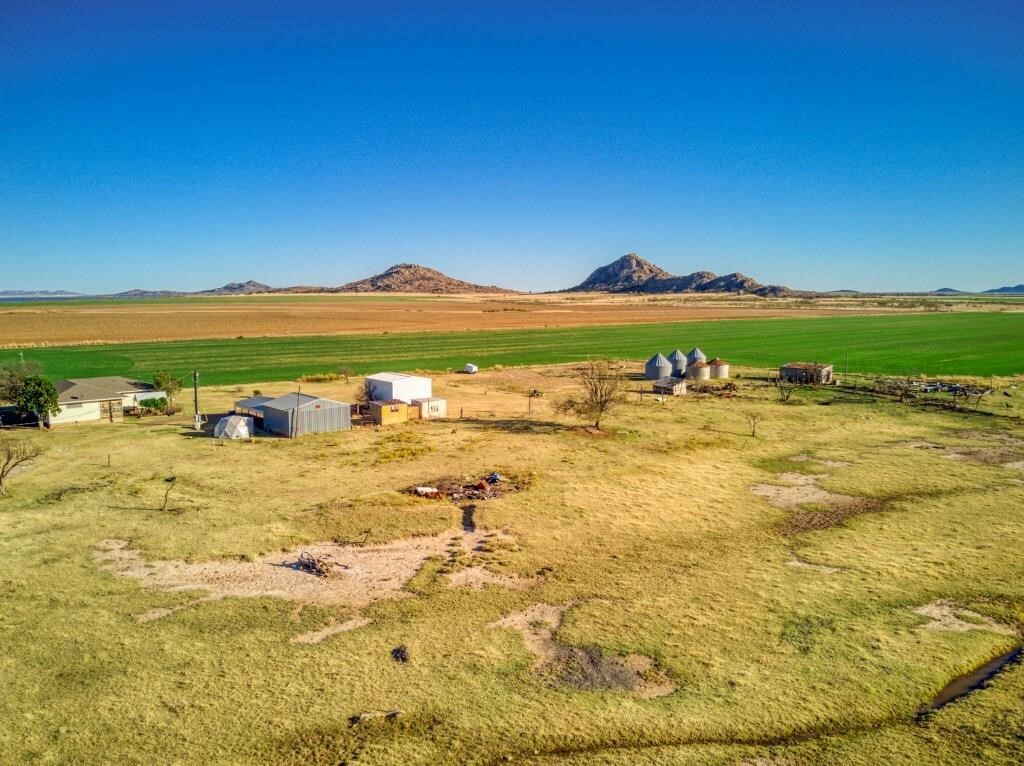 Kiowa County, OK +/- 800 Acres and Country Home for Sale