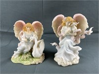 2 Seraphim Classics Figurines