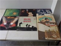 Lot of vintage record albums w /Led Zeppelin!