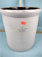 Stoneware 6 gallon crock with hairline crack
