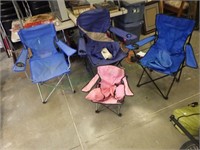 Lot of four folding chairs for the whole family!