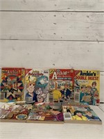 Lot of 7 Archie Double Digest Comic Books