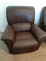 LEATHER RECLYNING BROWN CHAIR