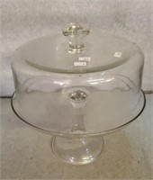 CLEAR GLASS PEDESTALED CAKE PAN COVERED