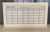 DRY ERASE MONTHLY WALL CALENDER