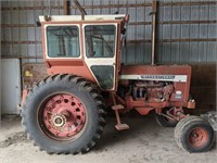 International 856 diesel tractor