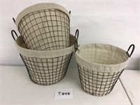 STACKING 3 WIRE OLD FASHIONED LAUNDRY BASKETS W