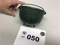 CAST IRON SMALL KETTLE