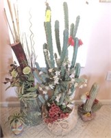 GROUP LOT OF CACTI