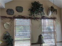 GROUP LOT WALL DECOR- FAUX FOUNTAIN, SCONES,