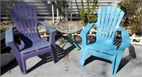 2 OUTDOOR CHAIRS & OUTDOOR SIDE TABLE