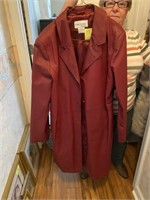 TOWERHILL COLLECTION LEATHER COAT