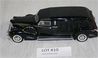 1938 CADILLAC DIE-CAST PANEL CAR