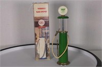 Oliver Visible Gas Pump (7")