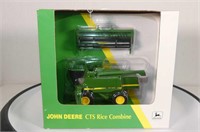 John Deere CTS Rice Combine 1/64  Ertl