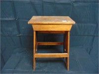 SMALL ANTIQUE PINE STOOL