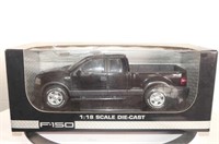 Ford 2004 F-150 1/18
