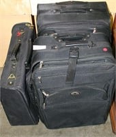 4 LUGGAGE PIECES