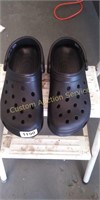 Clogs rubber women 7, time and tru *new no box