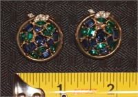Vint Crown Trifari rhinestone clip earrings