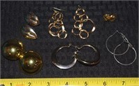 Lot of vintage Napier & other goldtone earrings
