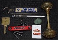 Lot Vtg Room Key Door Knob Jade egg Drake keychain