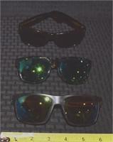 Hang Ten Gold Costa & Smith Lowdown sunglasses