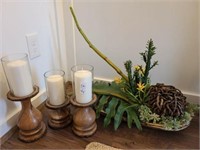 CANDLESTICKS & CENTERPIECE