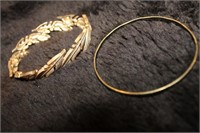 GOLD FEATHER BRACELET LOT