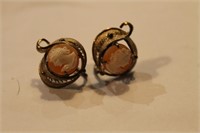 VINTAGE CAMEO CLIP ON EARRINGS