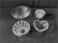 Box of glass and crystal bowls