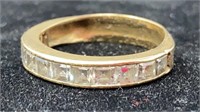 Scratch tested K14 gold ring w/clear stones