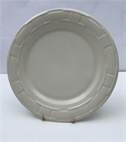 USA Ivory dinner plate
