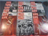 (18) 1952 Life Magazines