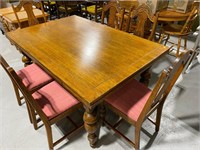 VINTAGE OAK DINING TABLE WITH 6 CHAIRS