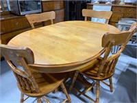 MAPLE TABLE AND CHAIR SET