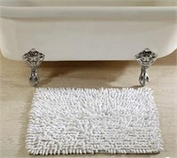 White Chenille bath rug