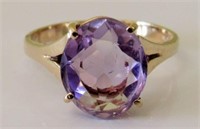 10KT Gold Amethyst Ring Sz. 7.25