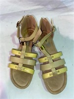 ST JOHN BAY WOMAN SHOES SIZE 9