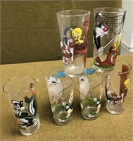 6 - Character Looney Tune Glasses