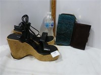 Forest Sandals Size 39 / 2 Wallets