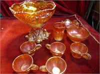 Vintage Carnival glass. Punch Bowl w/5 cups.