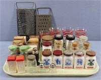 Vintage Kitchen Items incl. Shakers