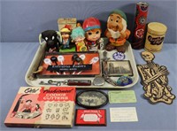 Group of Vintage Collectibles + Novelties