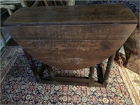 Vintage Oval English Oak Gate Leg Table