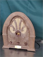 Vintage Windsor Radio
